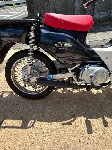 スーパーカブプロ50インジェクションローダウンシート社外マフラー スーパーカブプロ50インジェクションローダウンシート社外マフラー