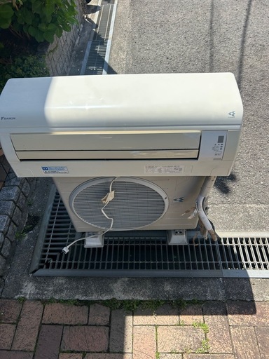 【北広島町】DAIKIN♢﻿主に6畳♢﻿空気清浄機能♢﻿ストリーマー機能♢﻿自動お掃除機能♢﻿風ないス運転♢﻿スマートフォン対応