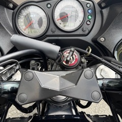 Kawasaki 水冷DOHC 4気筒 ZR750K 110psの画像