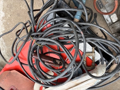 溶接機　発電機