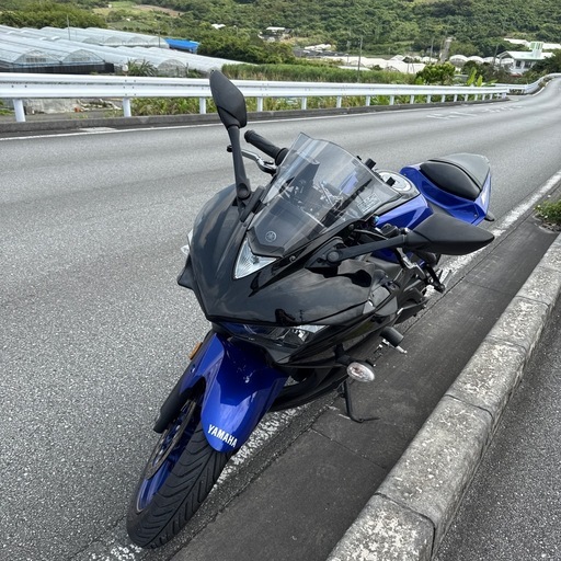 バイク YZF-r25