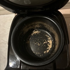 炊飯器の画像