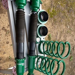 アテンザ用車高調の画像