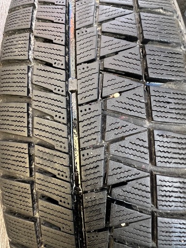 195/65r15スタッドレスタイヤbridgestoneとアルミホイールプリウス30、５０用4本