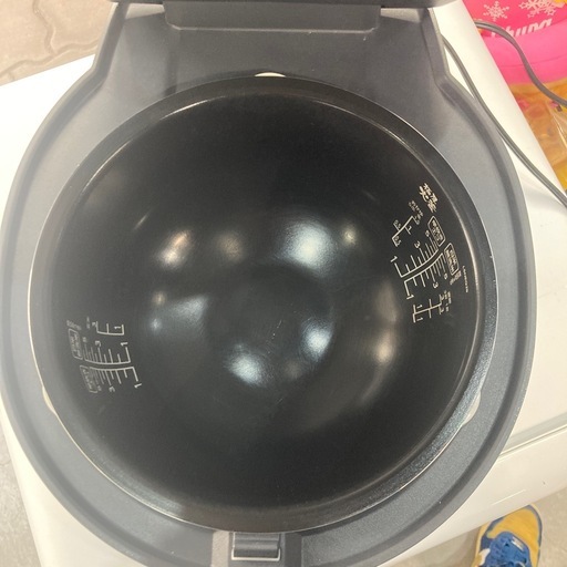 ジモティー割】アイリスオーヤマ2024年製5.5合炊き炊飯器（ID2070