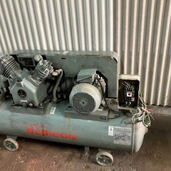 HITACHI  コンプレッサーの画像