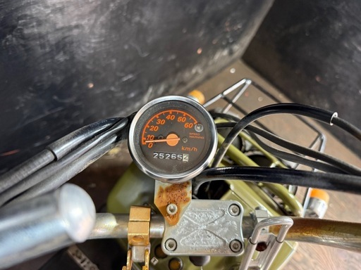 ★支払総額6.8万円★定休日なし！いつでも現車確認可能です！ ホンダ ズーマー カーキー AF58 カスタムズーマー！ 社外マフラー！ 社外リザーブタンク！ 社外フェンダー！ 社外テール！ バックレスト！