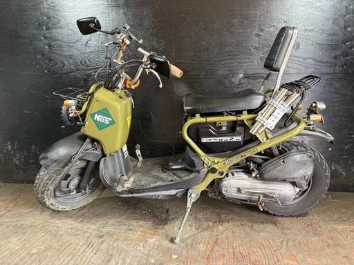 ★支払総額6.8万円★定休日なし！いつでも現車確認可能です！ ホンダ ズーマー カーキー AF58 カスタムズーマー！ 社外マフラー！ 社外リザーブタンク！ 社外フェンダー！ 社外テール！ バックレスト！