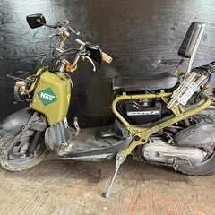 ★支払総額6.8万円★定休日なし！いつでも現車確認可能です！ ホンダ ズーマー カーキー AF58 カスタムズーマー！ 社外マフラー！ 社外リザーブタンク！ 社外フェンダー！ 社外テール！ バックレスト！の画像