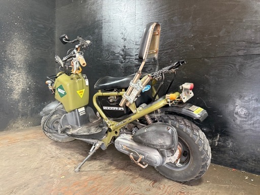 ★支払総額6.8万円★定休日なし！いつでも現車確認可能です！ ホンダ ズーマー カーキー AF58 カスタムズーマー！ 社外マフラー！ 社外リザーブタンク！ 社外フェンダー！ 社外テール！ バックレスト！