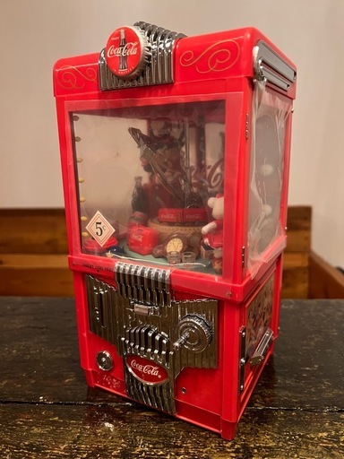 【新品未使用･希少品】 1997年製 cocacola コカ・コーラ クレーンゲーム型オルゴール付き貯金箱 箱付き コレクターズアイテム ノベルティ 城南区片江3丁目付近