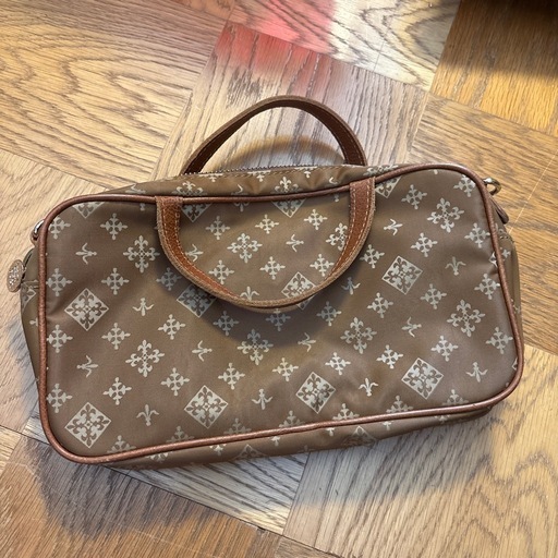 ハンドバッグ