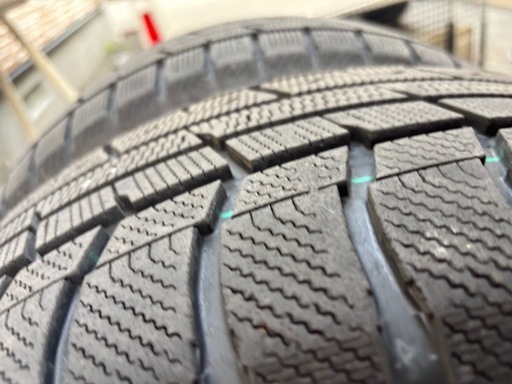 スタッドレス　225/55R18 TOYO   
