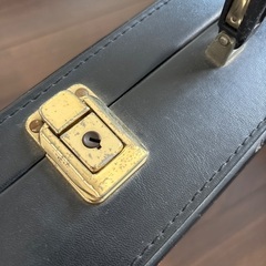 アタッシュケースの画像