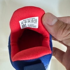 子供シューズの画像