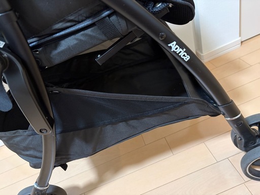 Aprica ラクーナクッションフリープラス　A型ベビーカー