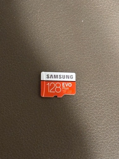 【付属品完備】Nintendo Switch +ケース+128GB