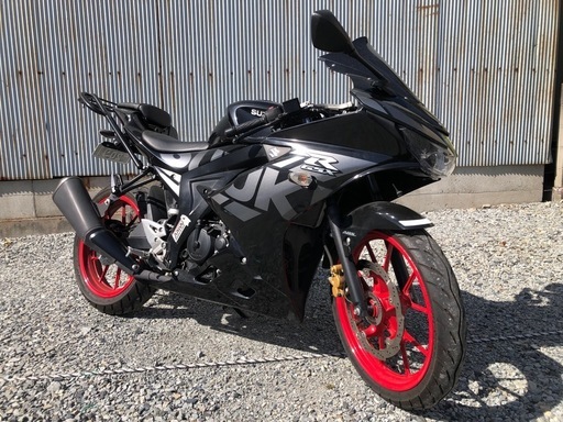 スズキ　GSX R125 2021年式黒　現金21万