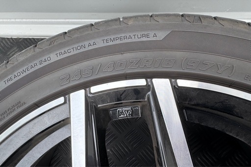 合う方即買い　欧州車 アウディA5　245/40R18 97Y XL  ヨコハマ アドバンスポーツ V107  ノーマルタイヤ＋アルミホイール4本セット