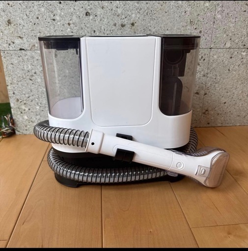 【ほぼ新品】カーペットクリーナー