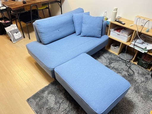 カウチソファー