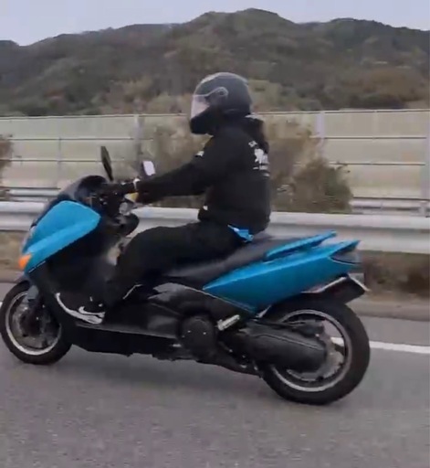 大阪 ヤマハ　TMAX 車検令和9年！