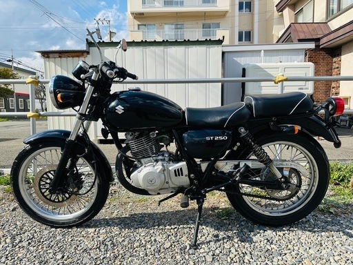 北海道　スズキ　ST250 NJ4AA 外装美品！走行少ない！バッテリー新品！ 北海道スズキST250 NJ4AA 外装美品！走行少ない！バッテリー新品