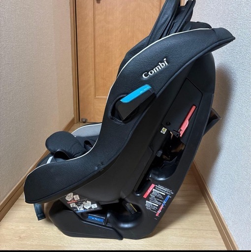 Conbi コンビ　チャイルドシート