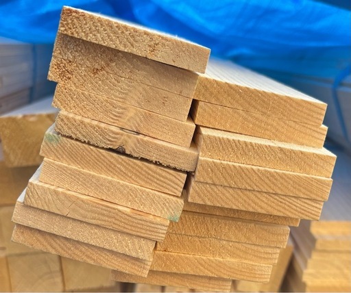 ★1枚150円★60枚★格安薄め木材【胴縁】長さ2700㎜前後　多用途木材　DIY