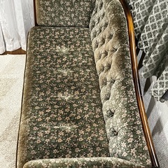 カリモク家具　コロニアル カウチソファ 横155㌢ 奥行き67 ㌢高さ80㌢の画像