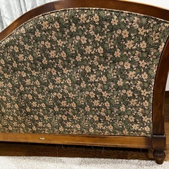 カリモク家具　コロニアル カウチソファ 横155㌢ 奥行き67 ㌢高さ80㌢の画像