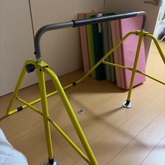 鉄棒の画像