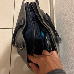 aniaryビジネスバッグの画像