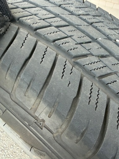 ランクル250純正タイヤ　265/65r18 DUNLOP AT23 18インチ