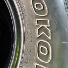 ヨコハマ　　ジオランダー　235/85r16の画像