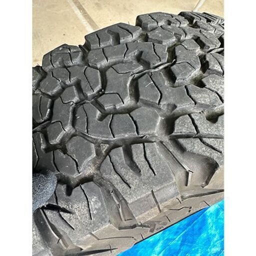JEEP レネゲード用　4本　16インチ　ホイール　KMC　XD127　タイヤ　BFグッドリッチ　KO2 レネゲード ホイール KMC XD127 BULLY サテンブラック 16インチ 7J+26
