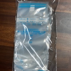 母乳パッドと冷凍母乳パックの画像