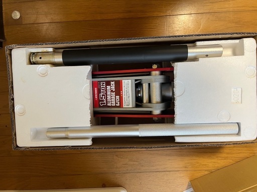 アストロ　ジャッキ　１回のみ使用　保証期間内