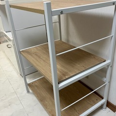 キッチンラック③    本日朝8時〜11時の間に、門真市四宮までお引き取りに来て頂けるお時間を教えてください。の画像