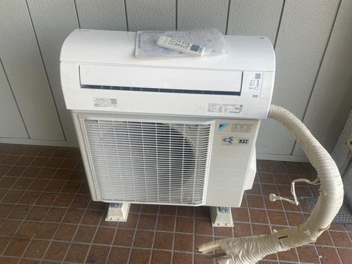 DAIKIN F283ATVS-W エアコン2024年製おもに10畳用