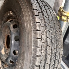 ボンゴ　　冬タイヤ185/80R14の画像