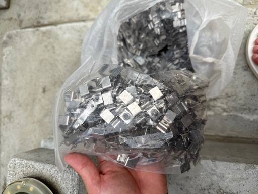 残り7枚、新品　人工木 デッキ材
