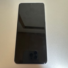 iPhone13、iPhone11の画像