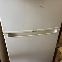 冷蔵庫、電子レンジ、洗濯機の画像