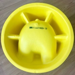 Bumbo バンボ イエロー ベビーチェアの画像