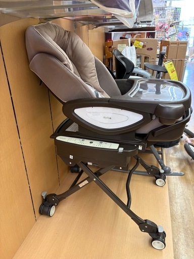 【ドリーム川西店御来店限定】☆ジモティー見たよ♪割引☆Aprica/アップリカ ハイローベッド＆チェア【212560000063322】