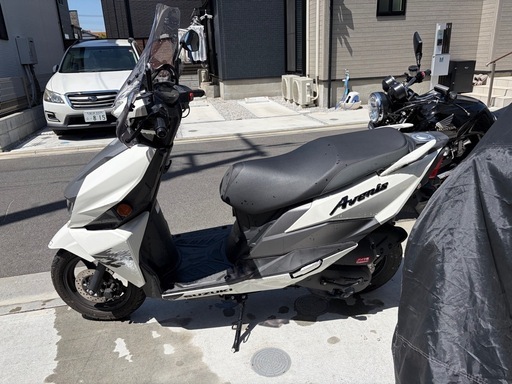 アヴェニス125  125cc 125スクーター 原付