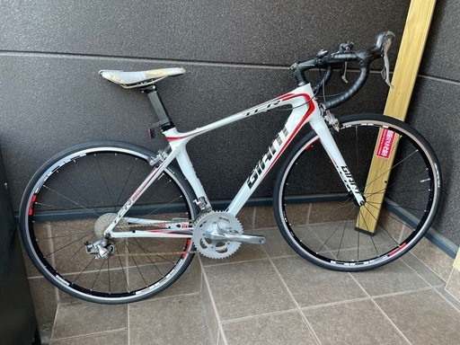 GIANT　ジャイアント　カーボンロードバイク  自転車　TCR