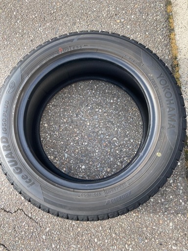 バリ山　205/55R16 4本　iceGRUARD　ヨコハマ