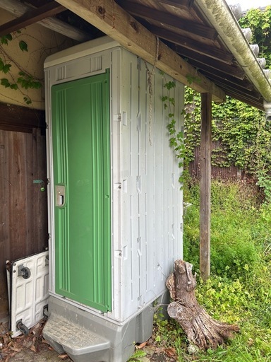 仮設トイレ　現状渡し